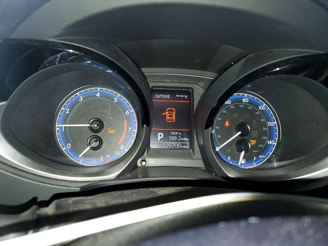 2015 TOYOTA COROLLA
