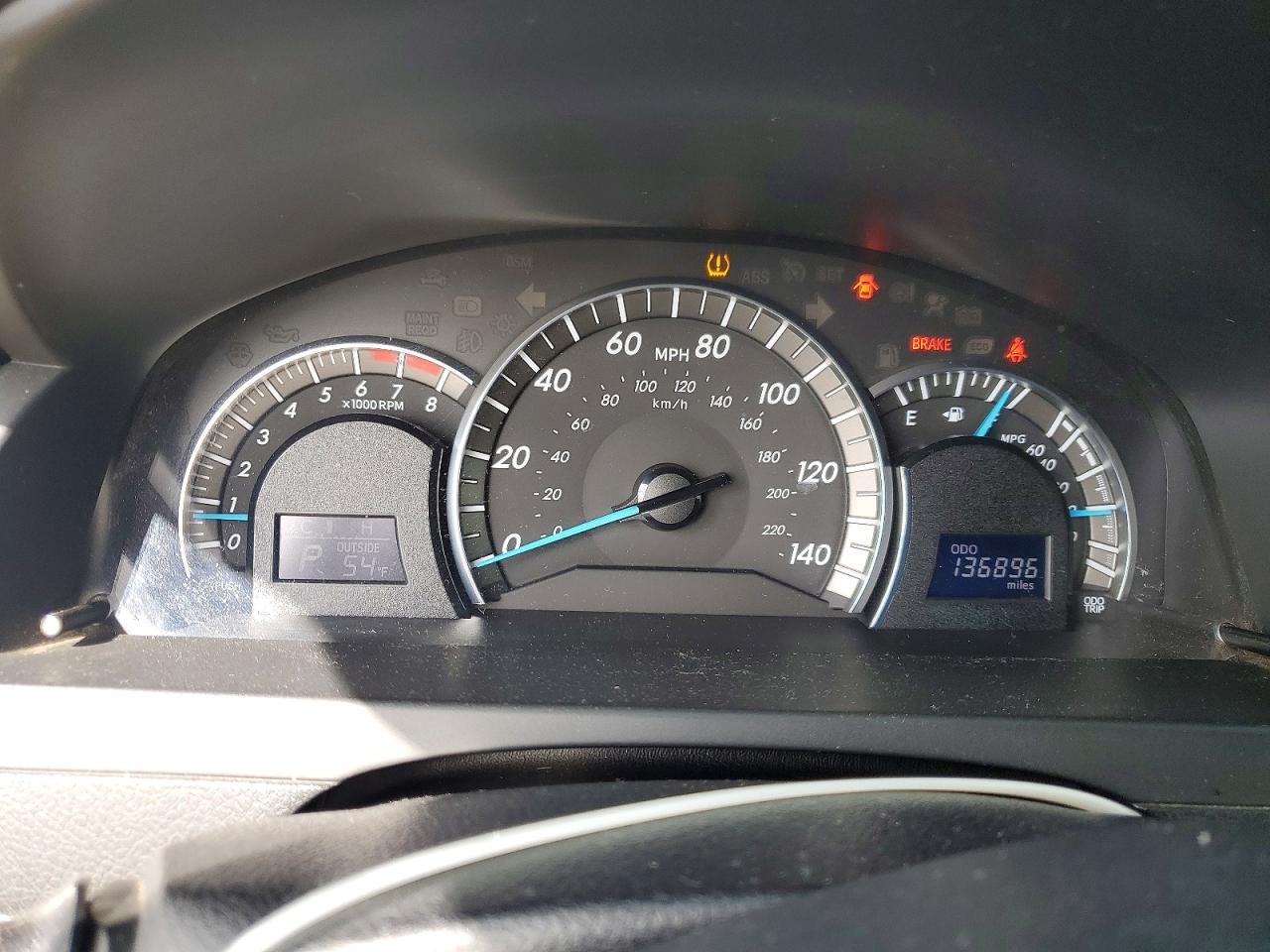 2014 TOYOTA CAMRY