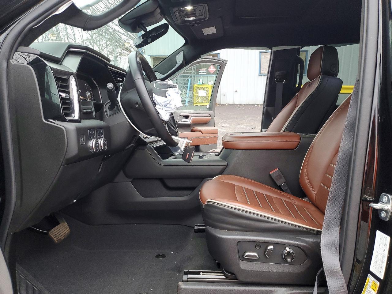 2024 GMC Sierra