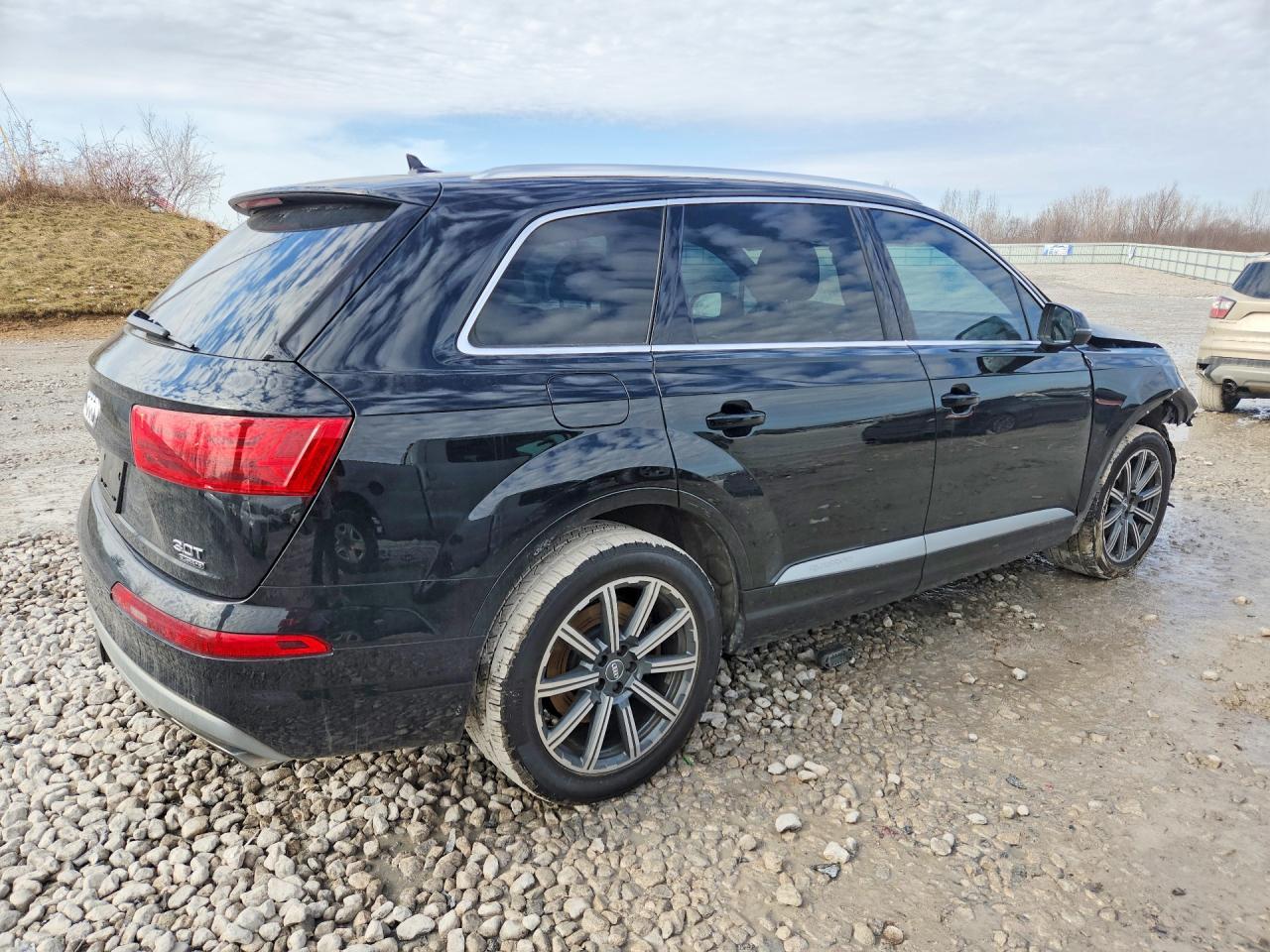 2017 AUDI Q7