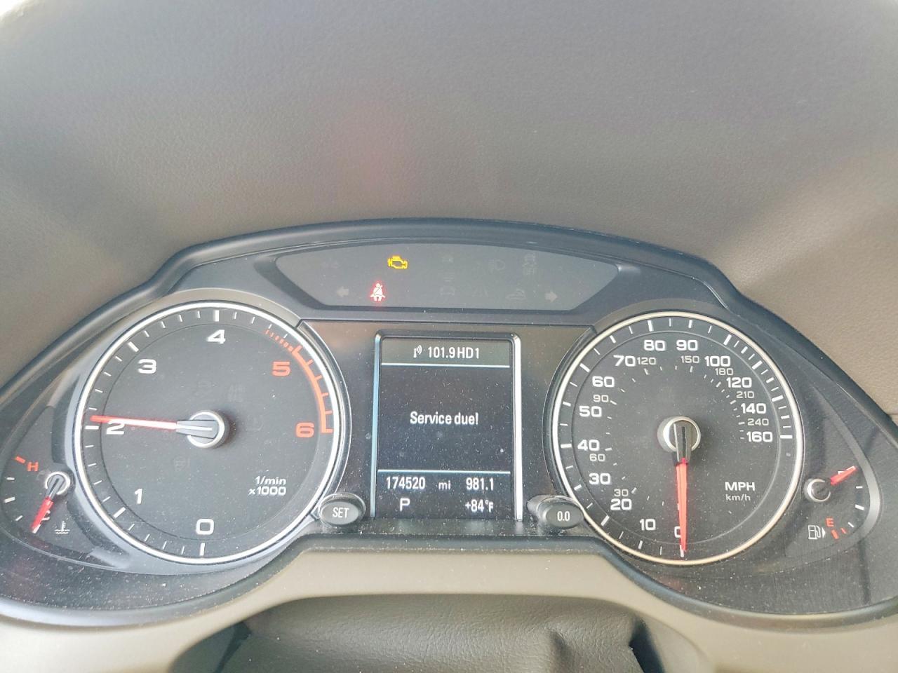 2014 AUDI Q5