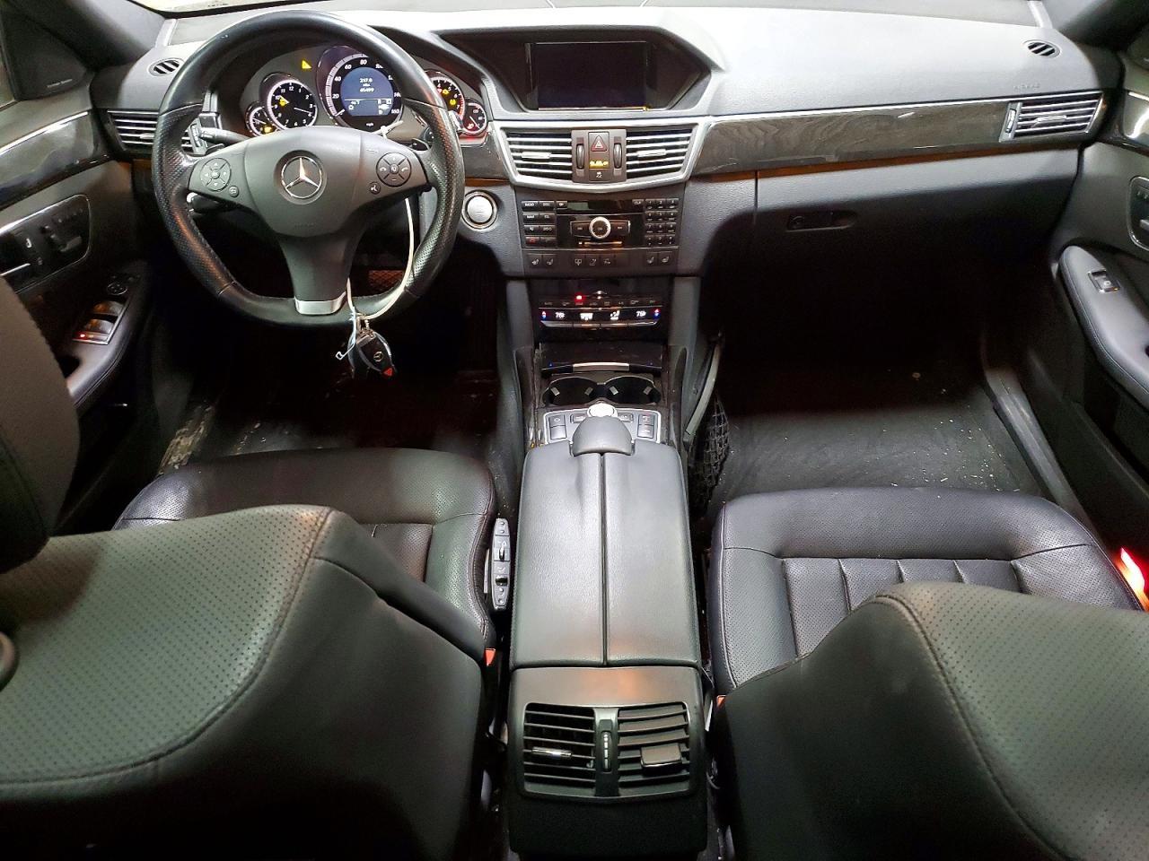 2010 MERCEDES-BENZ E-Class