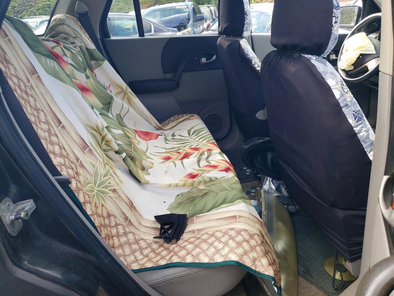 2004 SATURN Vue