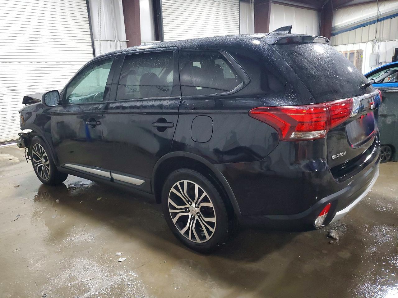 2018 MITSUBISHI outlander