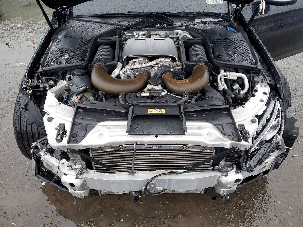 2016 MERCEDES-BENZ C-CLASS