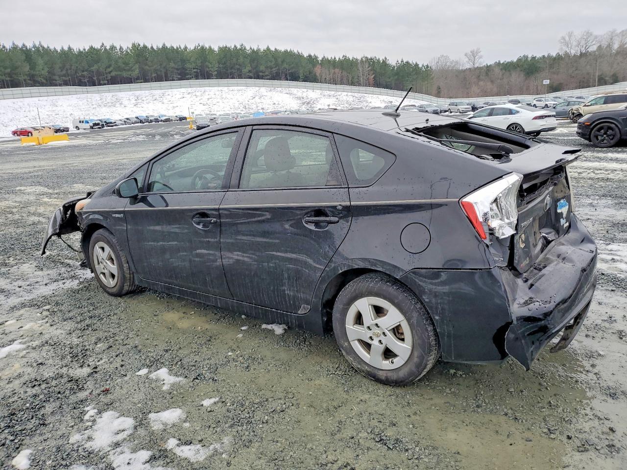 2011 TOYOTA PRIUS