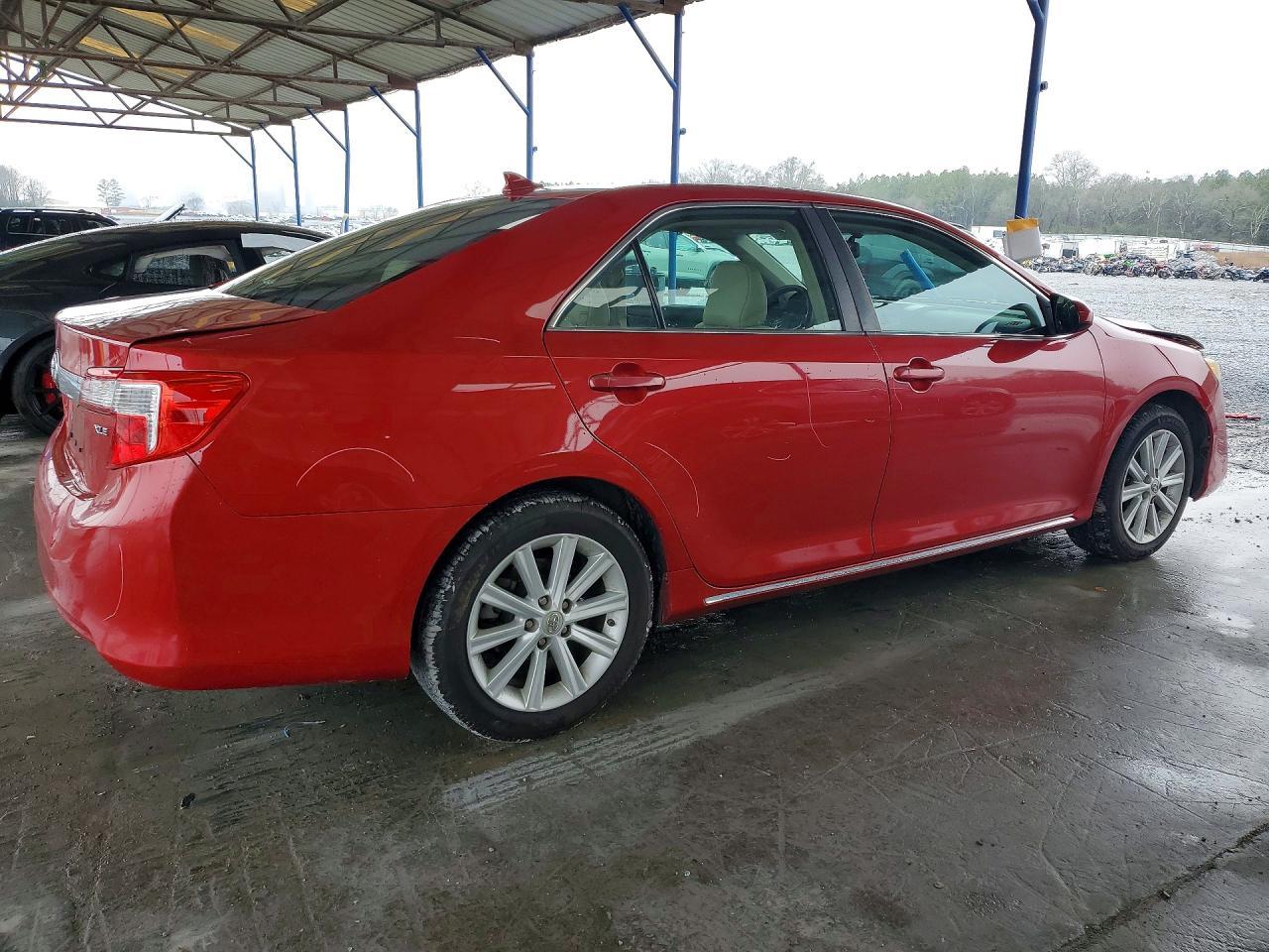 2013 TOYOTA CAMRY