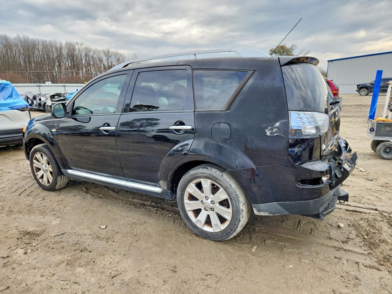 2008 MITSUBISHI outlander