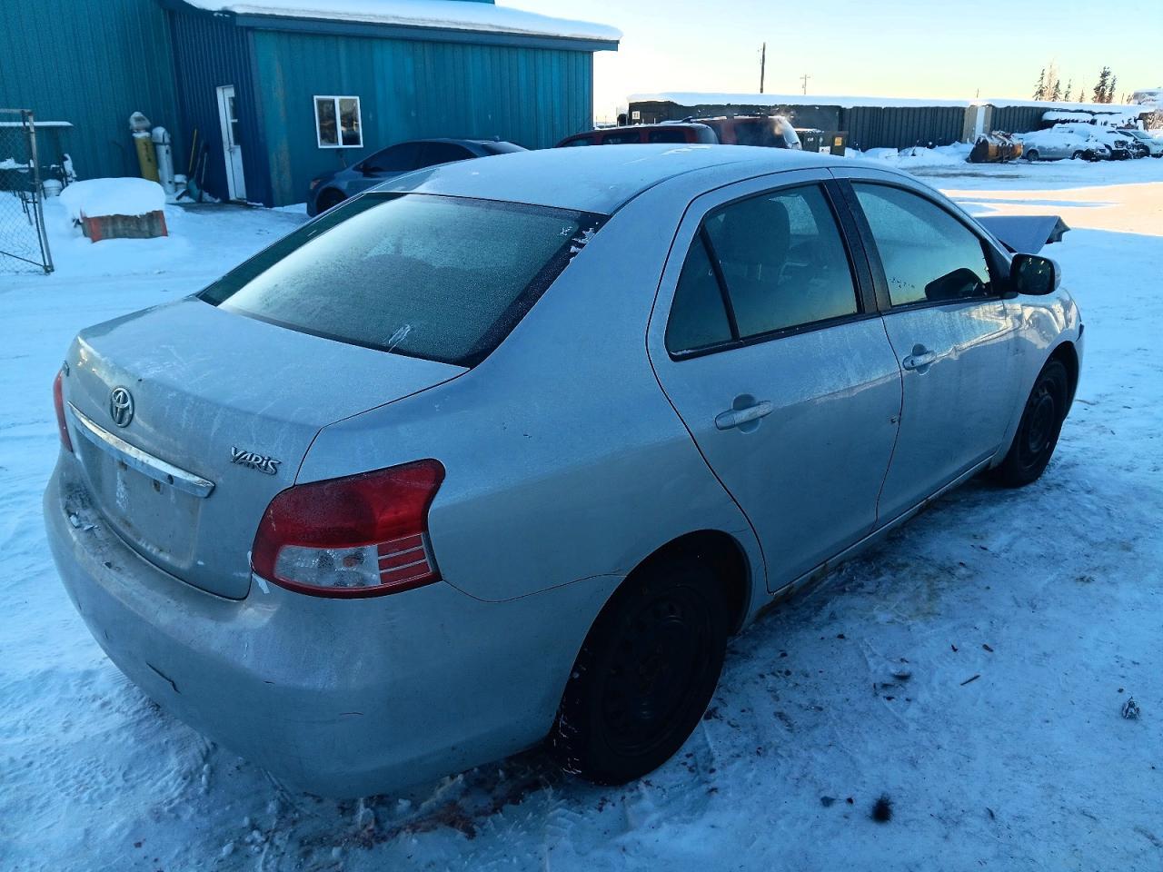 2008 TOYOTA YARIS