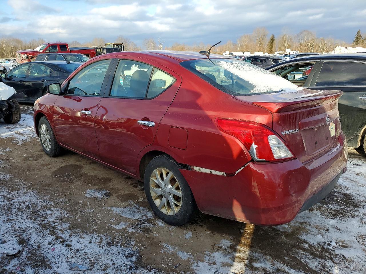 2018 NISSAN VERSA