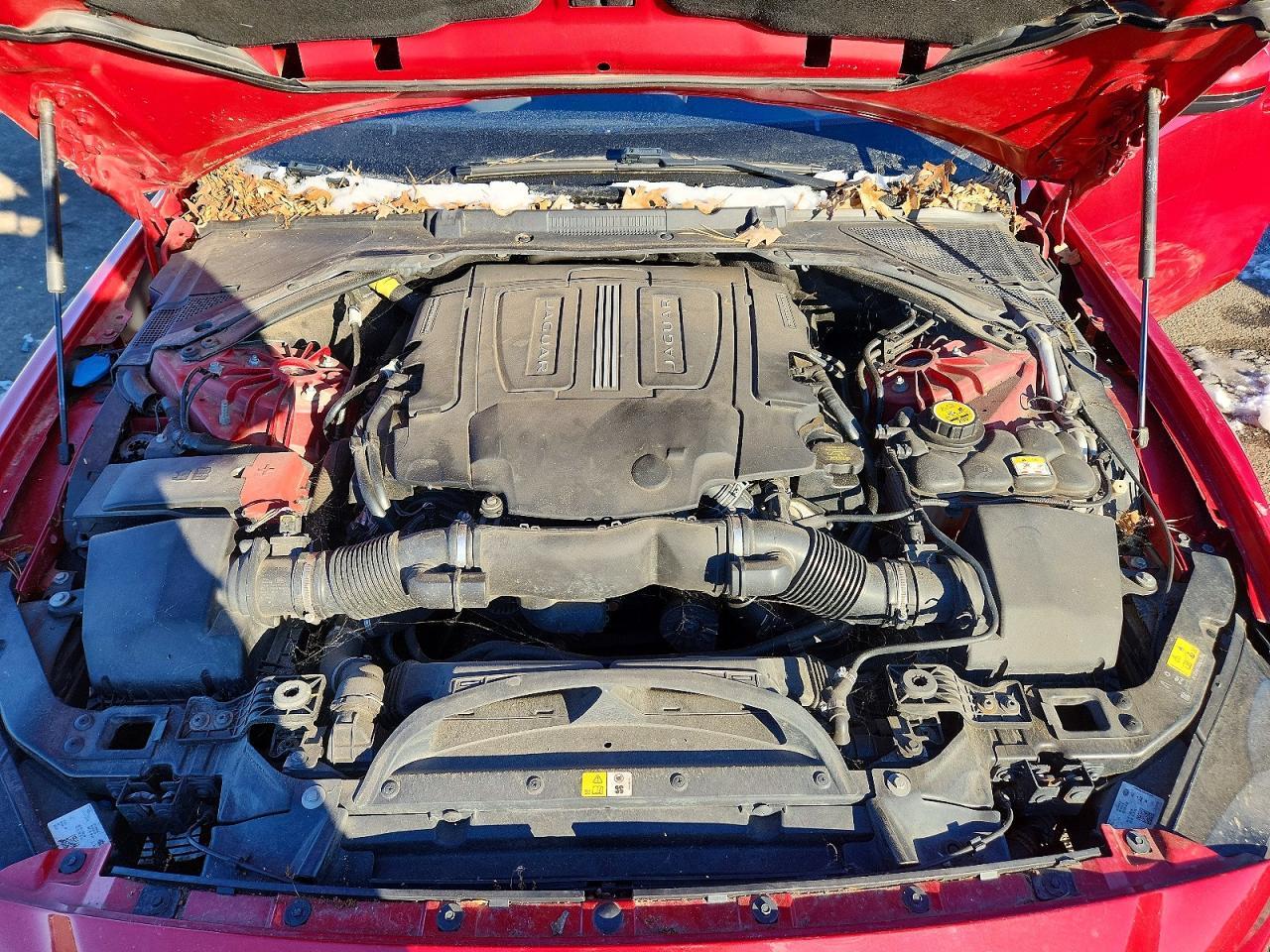 2017 JAGUAR XE