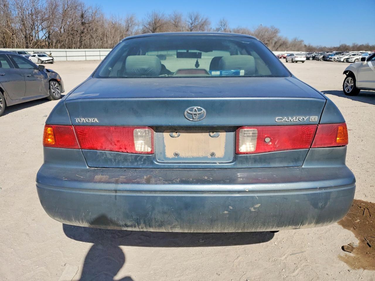 2000 TOYOTA CAMRY