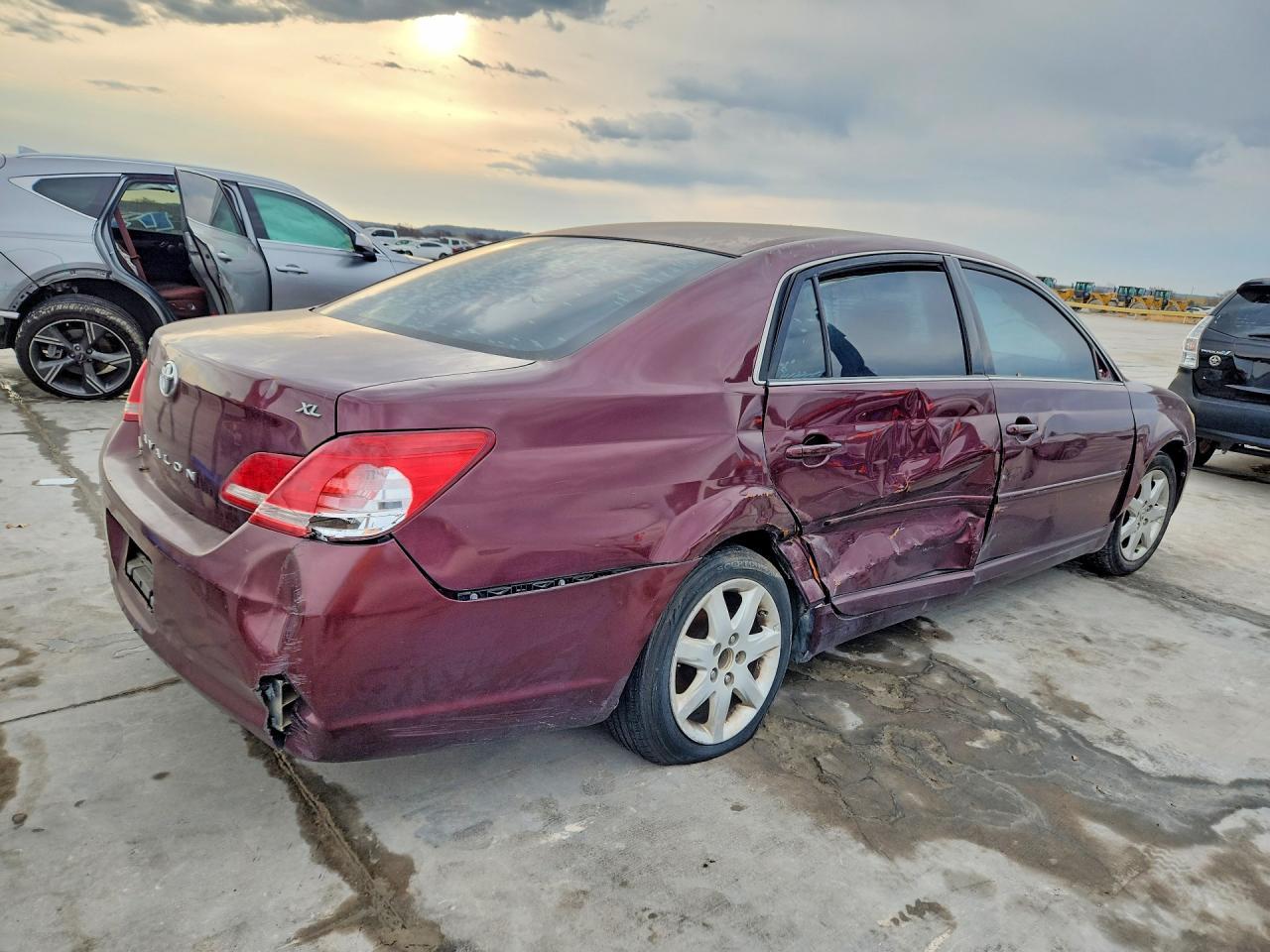 2007 TOYOTA Avalon