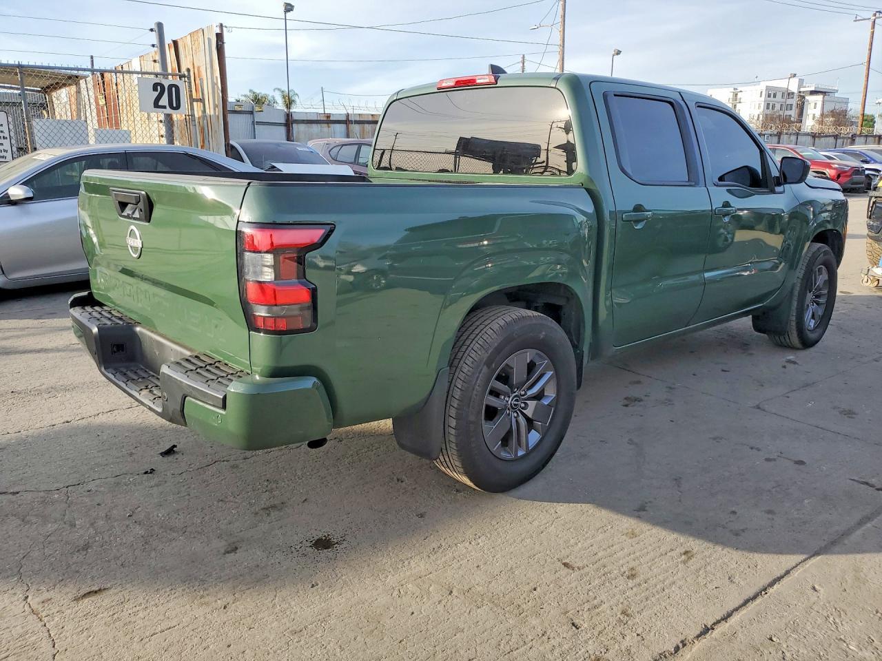 2025 NISSAN Frontier