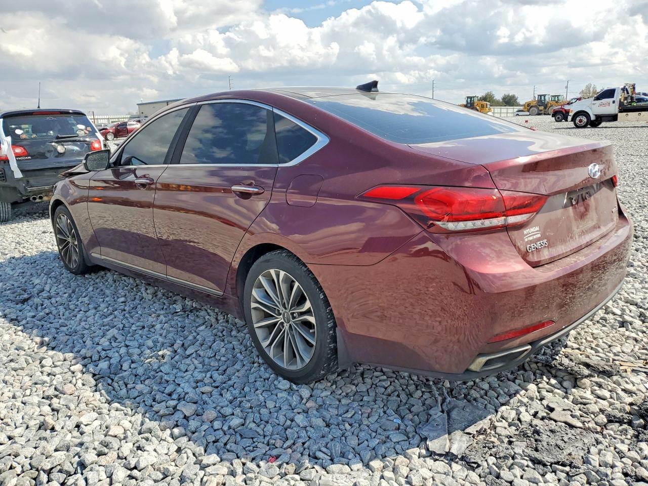 2015 HYUNDAI GENESIS
