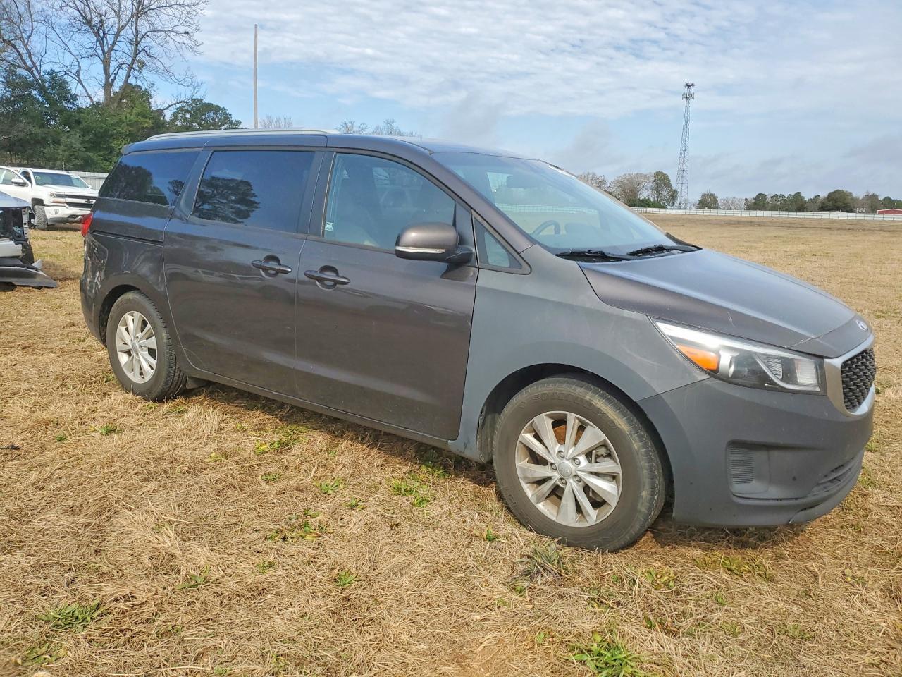 2015 KIA SEDONA