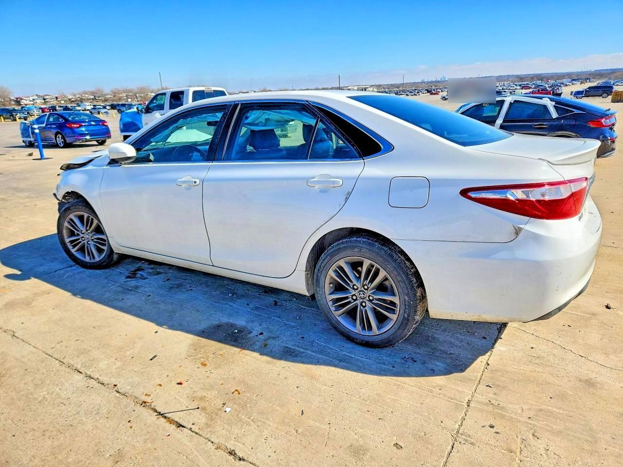 2017 TOYOTA CAMRY