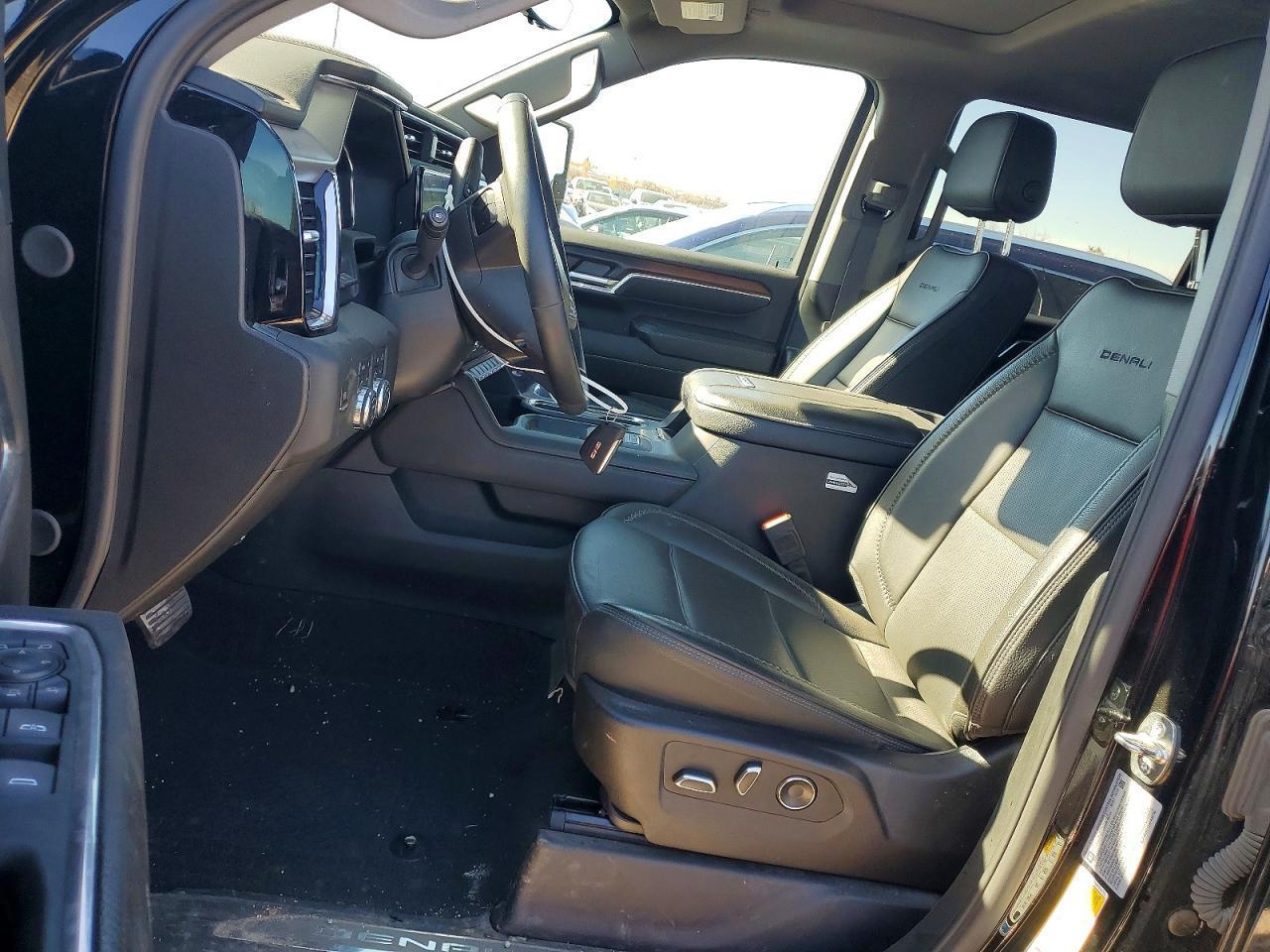 2024 GMC Sierra