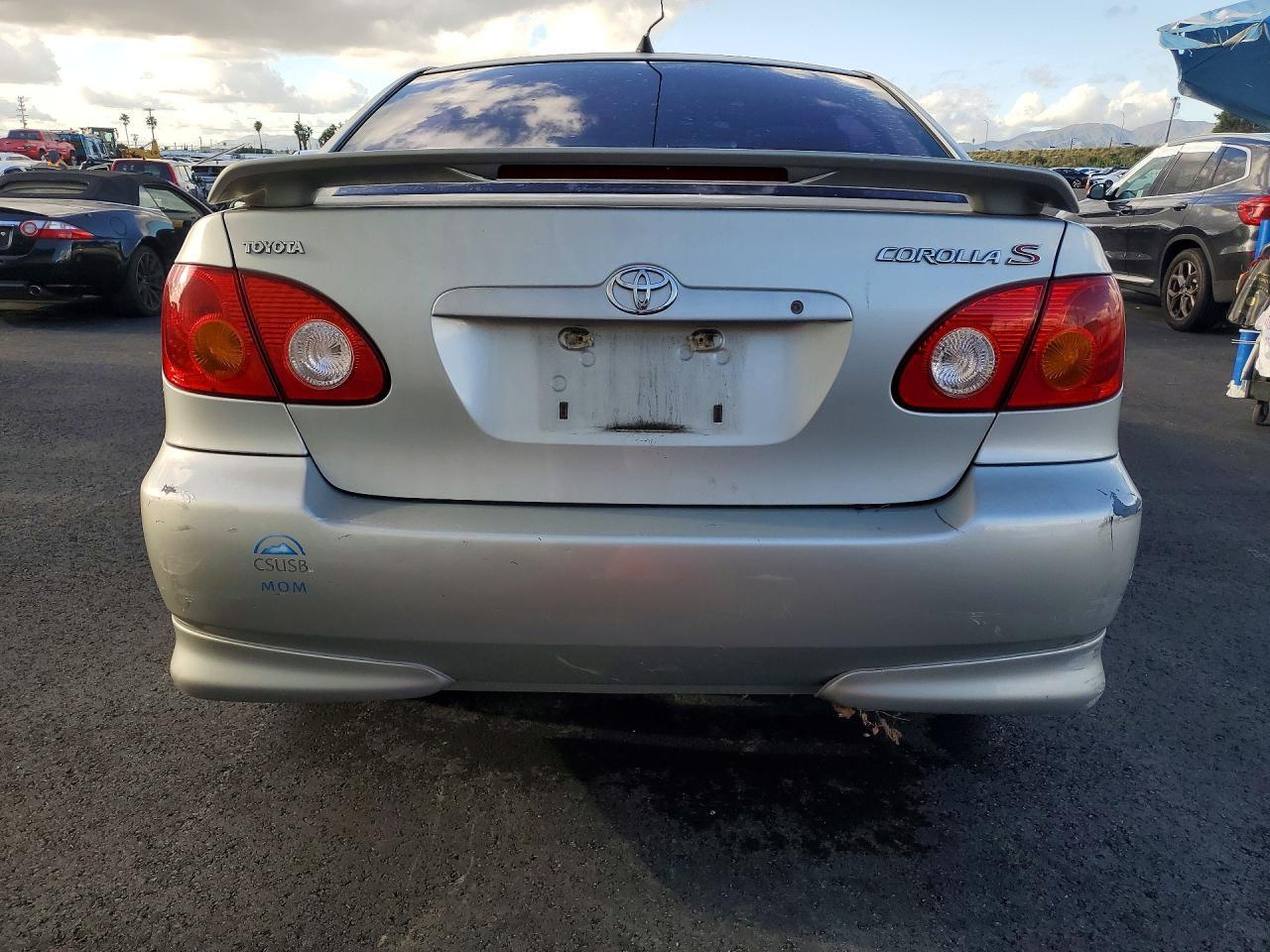 2004 TOYOTA COROLLA