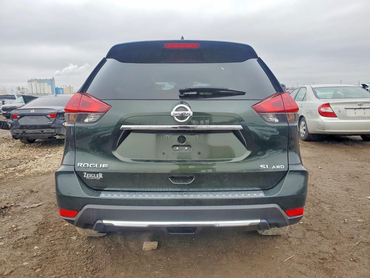 2018 NISSAN ROGUE