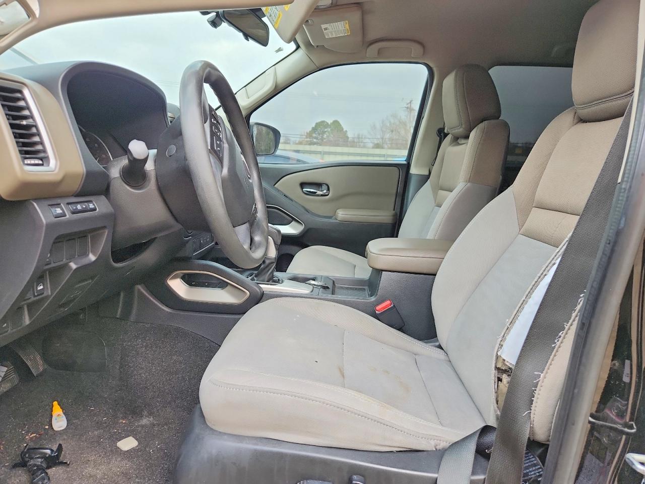 2022 NISSAN Frontier