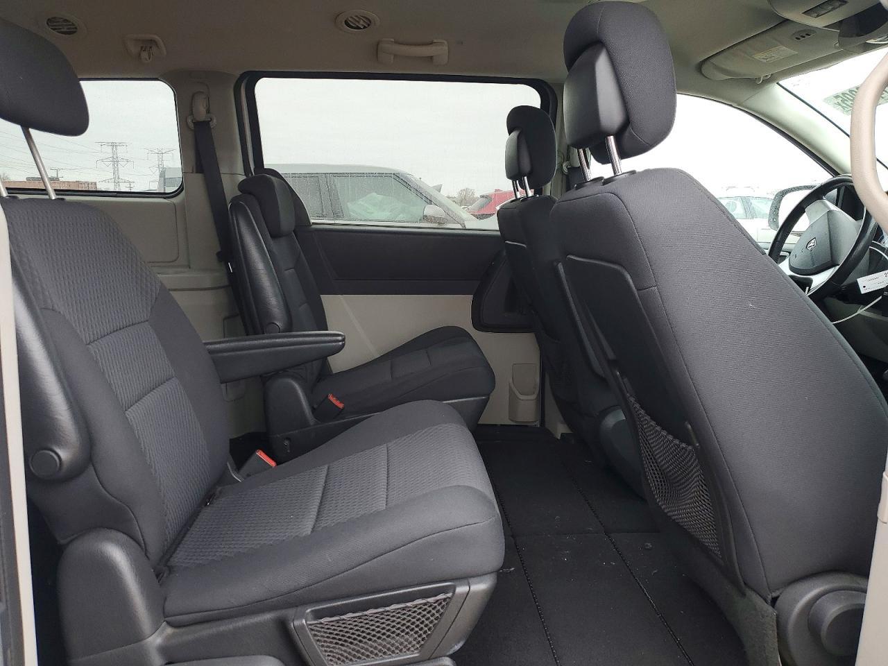 2010 DODGE GRAND CARAVAN