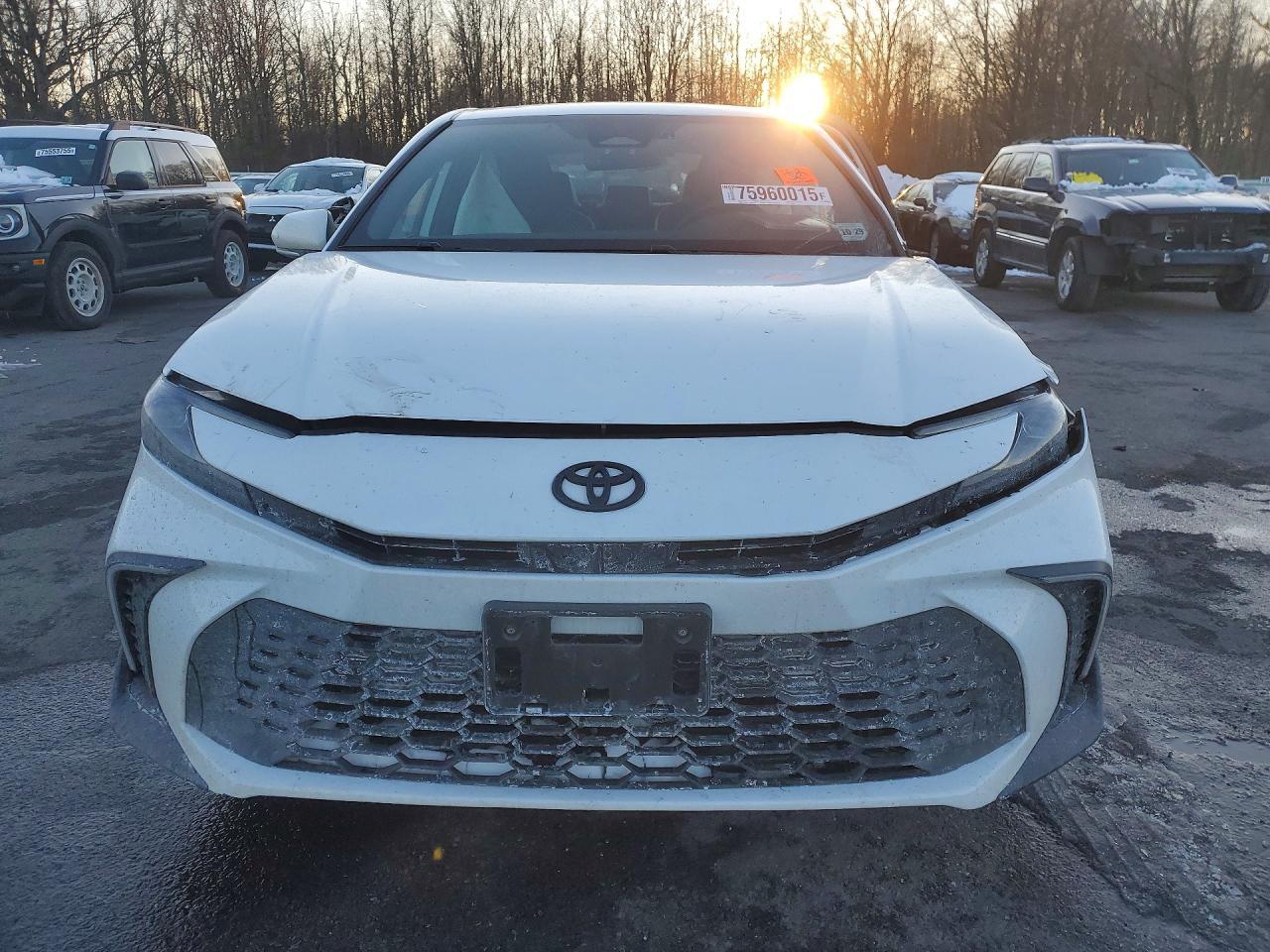 2025 TOYOTA CAMRY