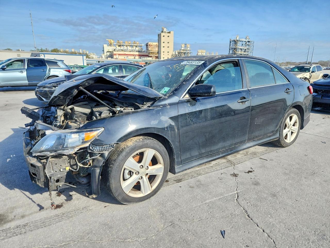 2011 TOYOTA CAMRY