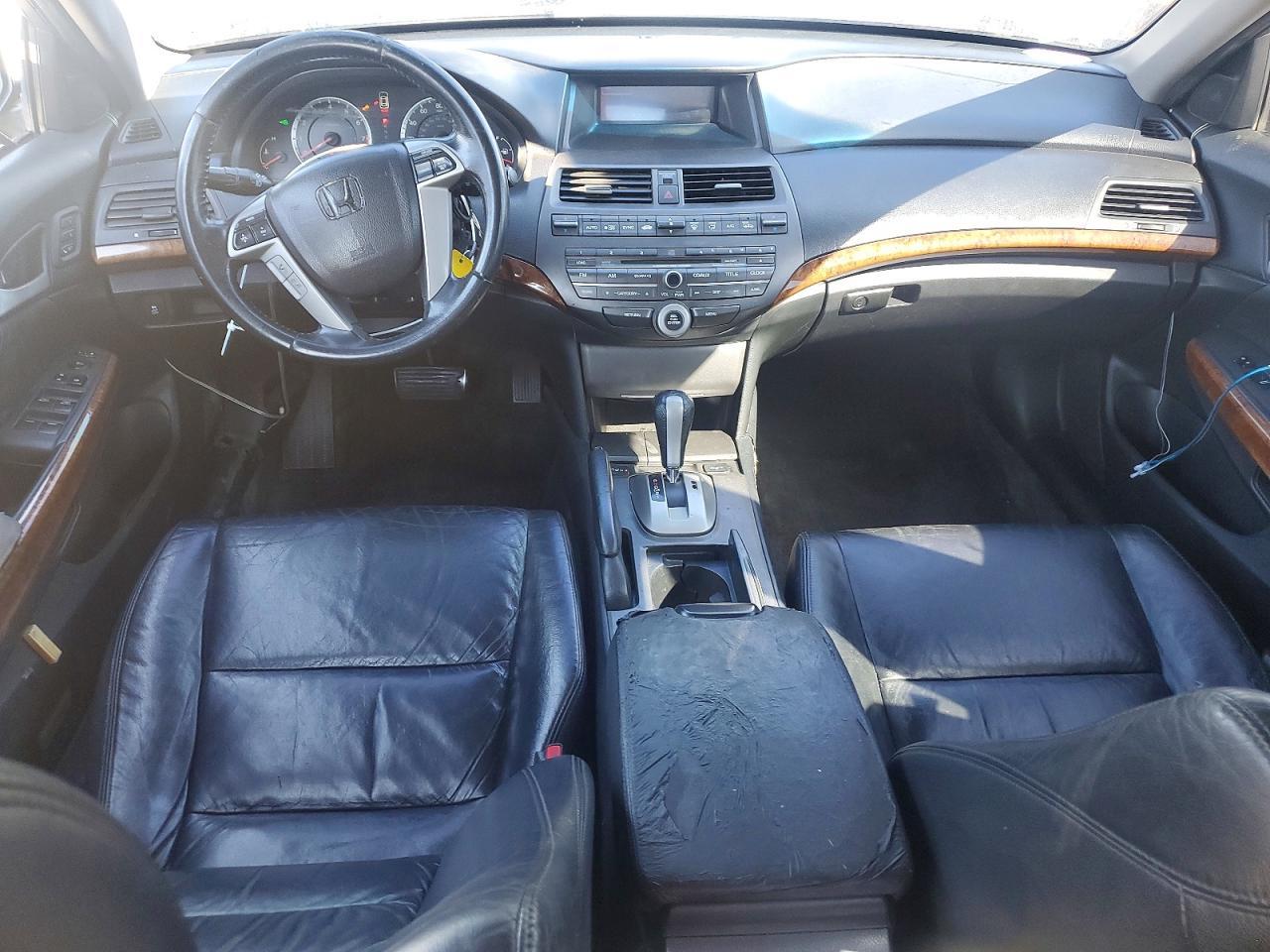 2011 HONDA ACCORD