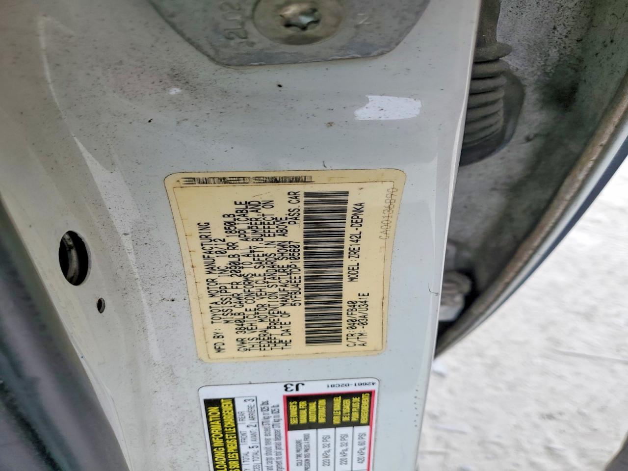 2013 TOYOTA COROLLA
