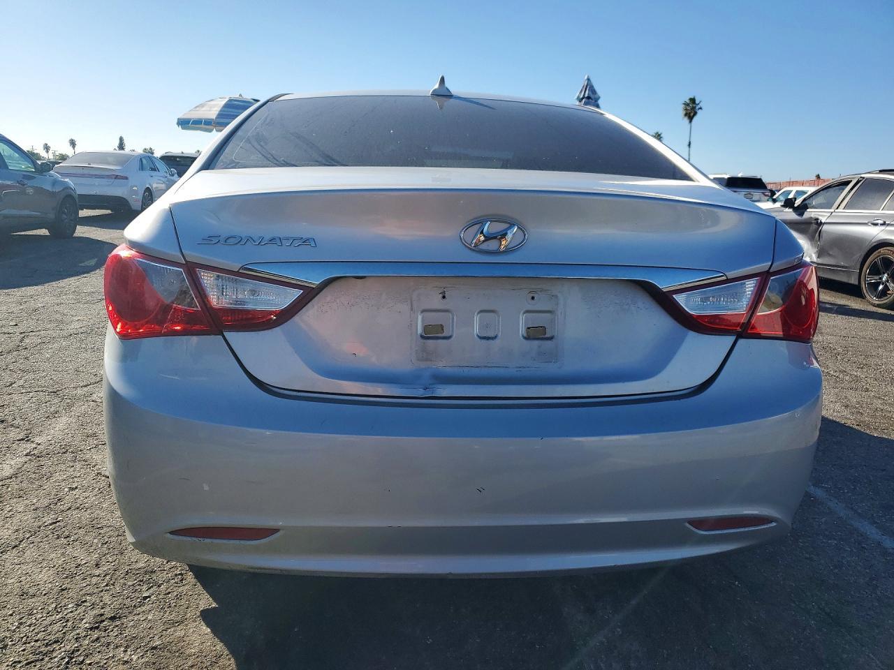 2013 HYUNDAI SONATA