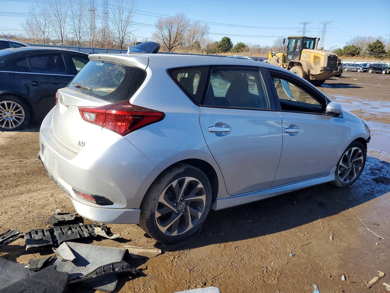 2018 TOYOTA COROLLA