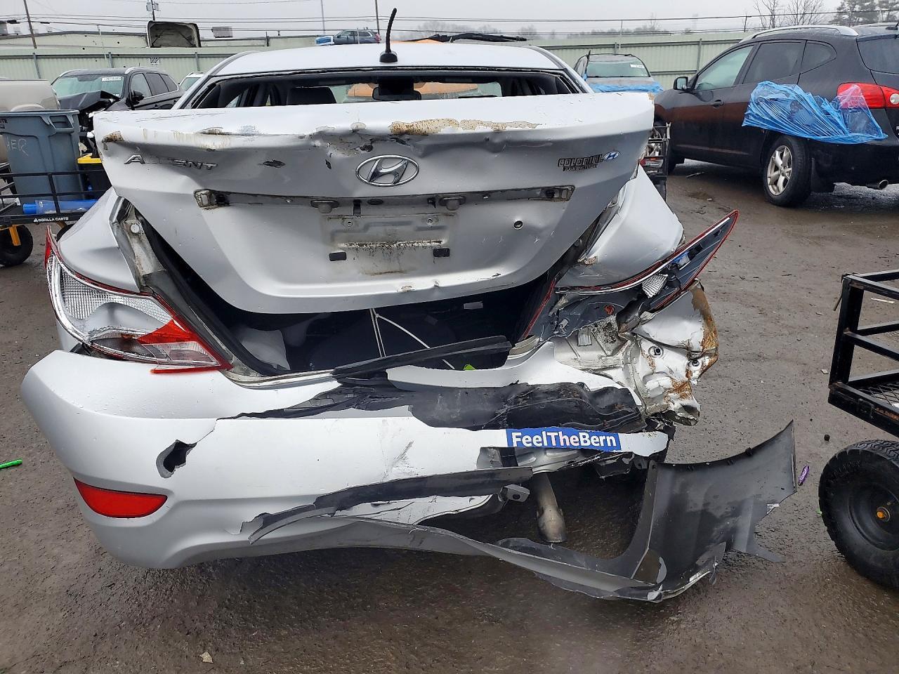 2015 HYUNDAI ACCENT