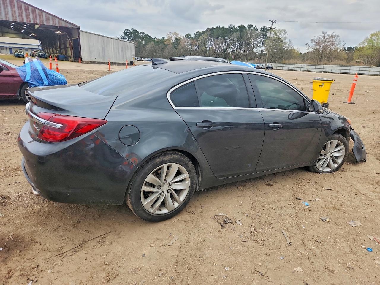2016 BUICK Regal