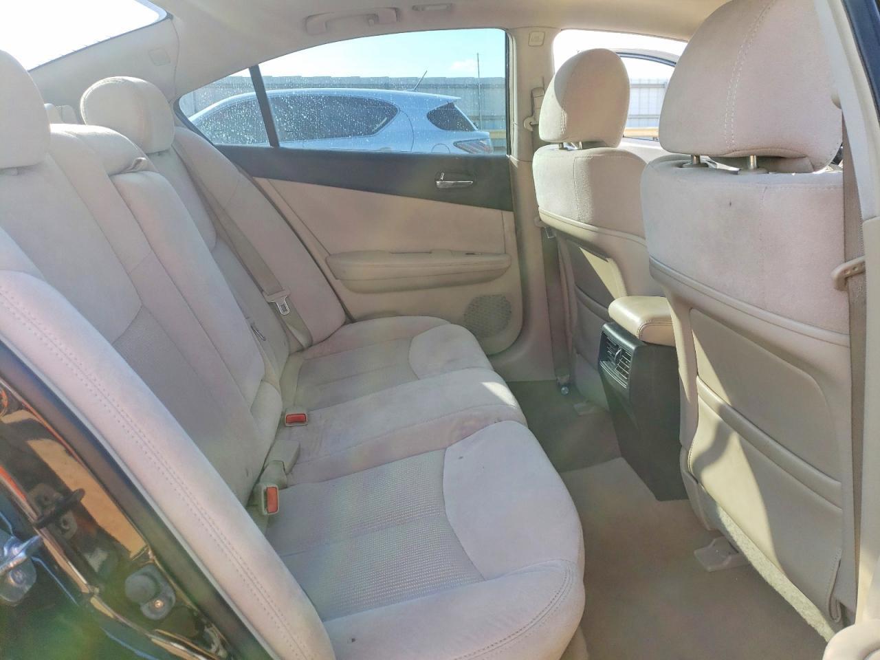 2013 NISSAN Maxima