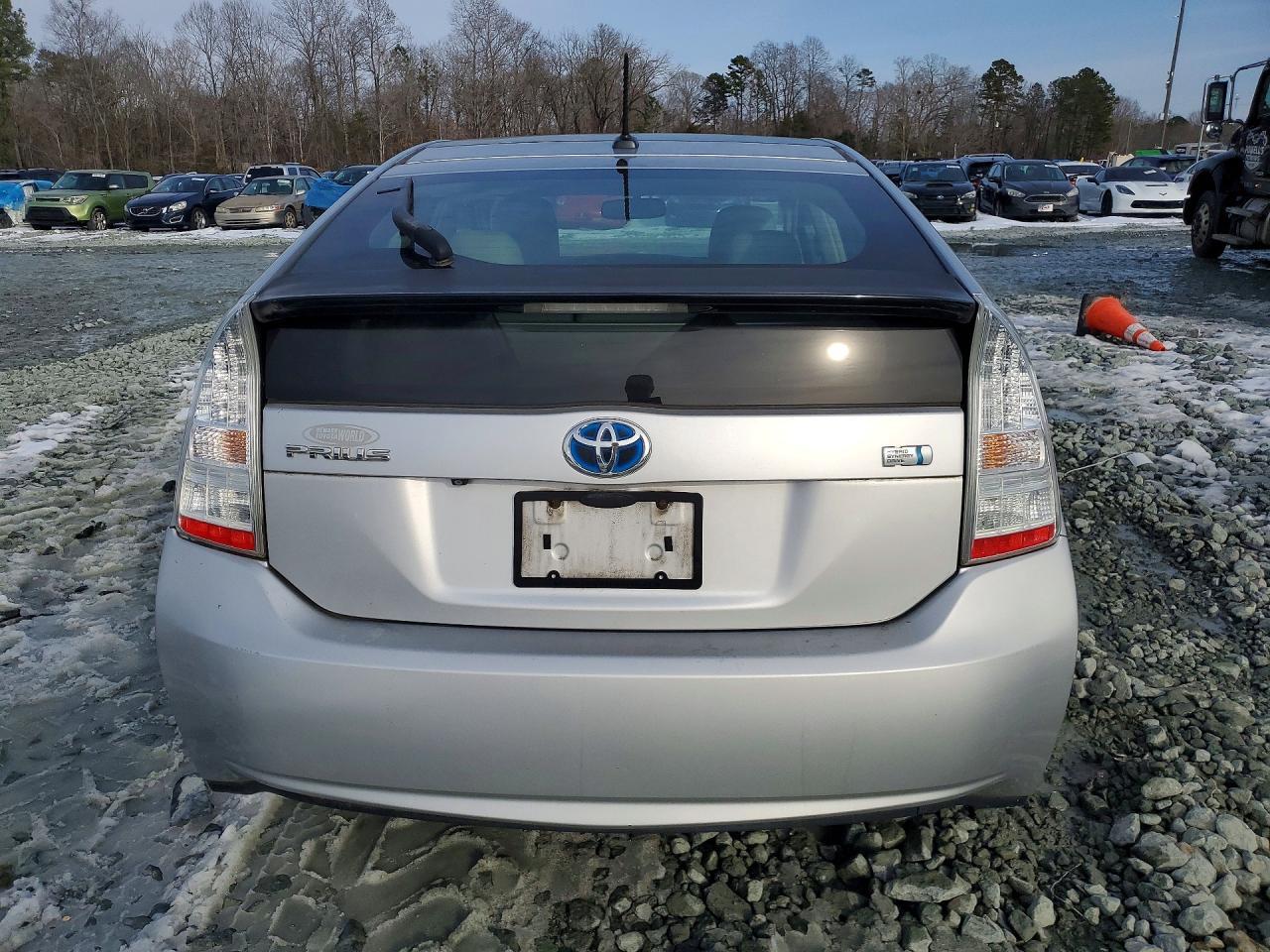 2010 TOYOTA PRIUS