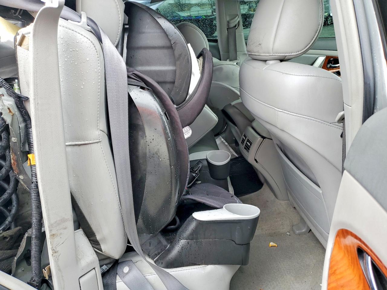 2009 TOYOTA CAMRY