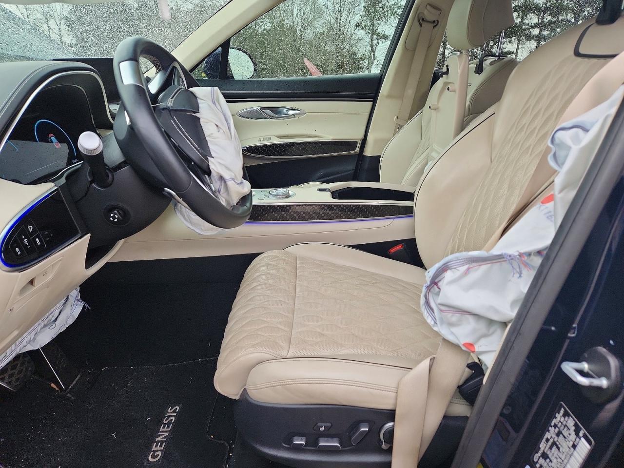 2022 GENESIS GV70