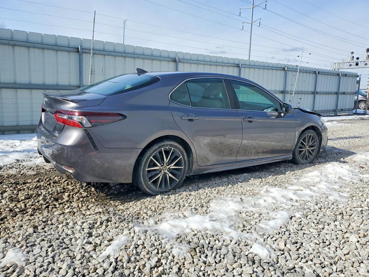 2022 TOYOTA CAMRY