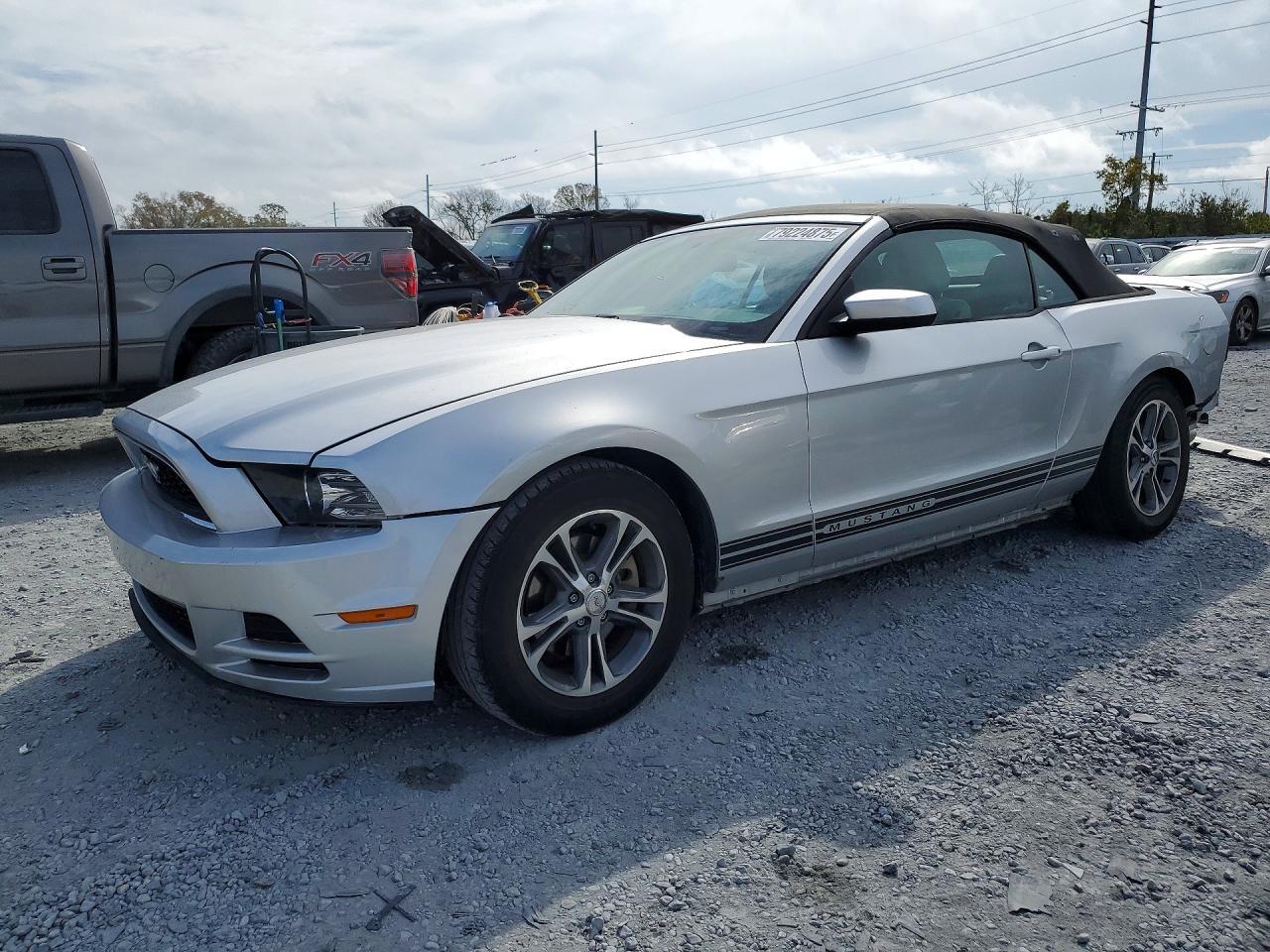 2014 FORD MUSTANG