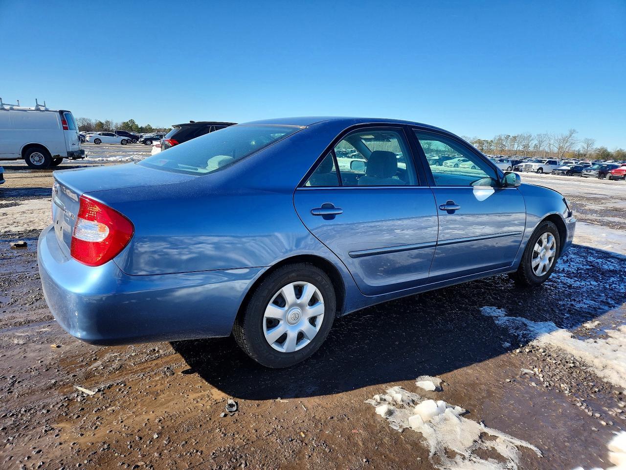 2002 TOYOTA CAMRY