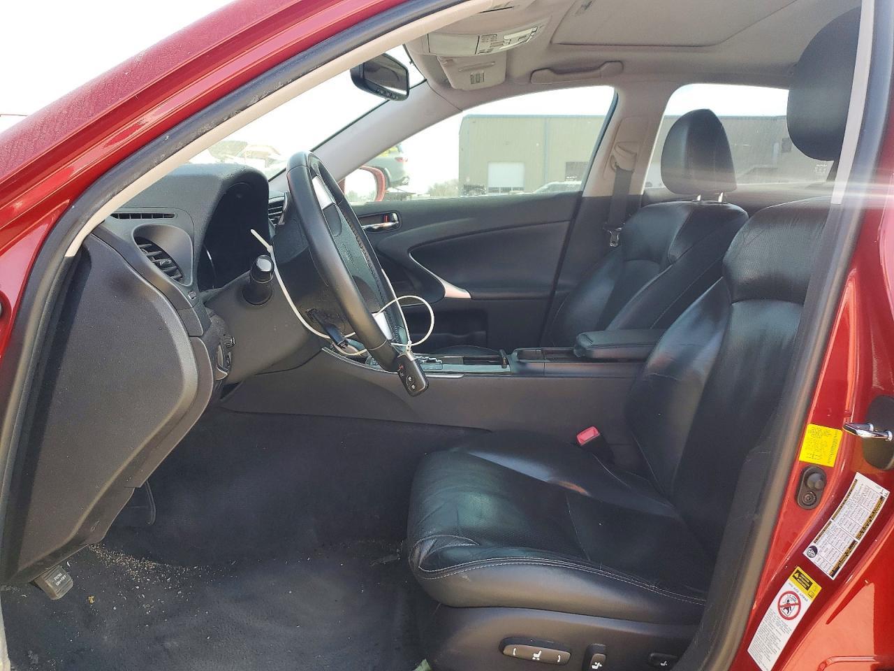 2011 LEXUS IS 250