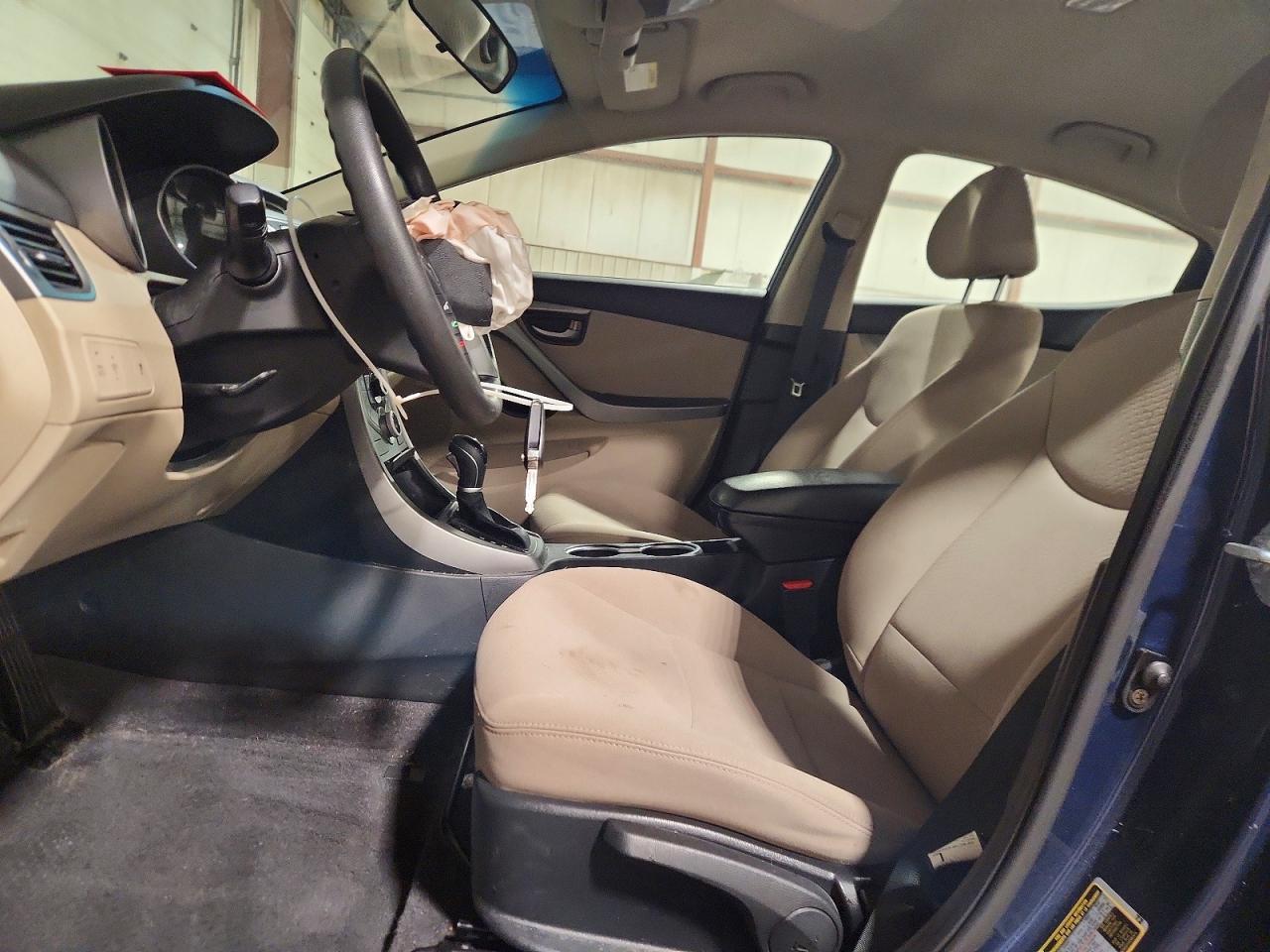 2016 HYUNDAI ELANTRA