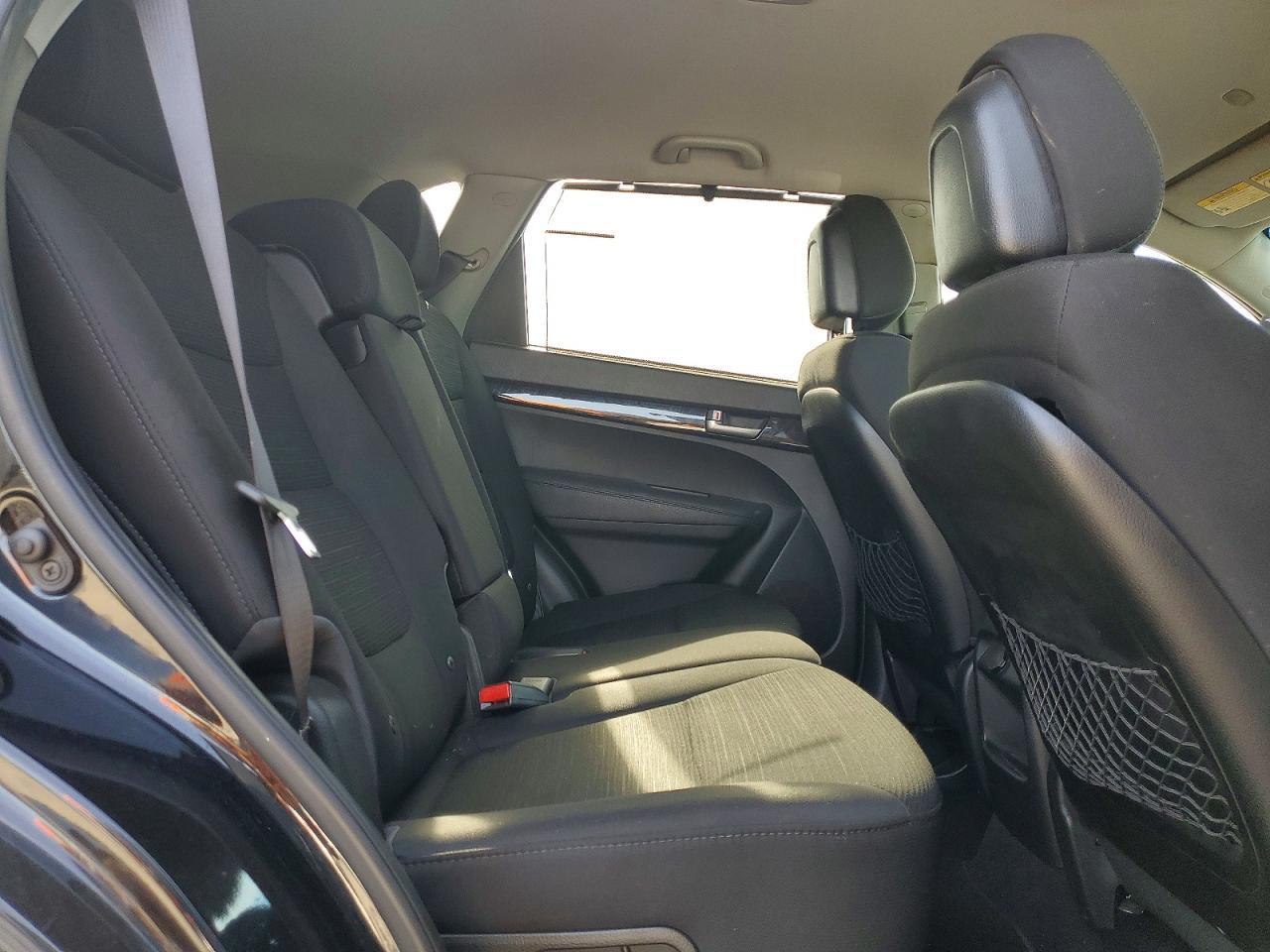 2014 KIA SORENTO