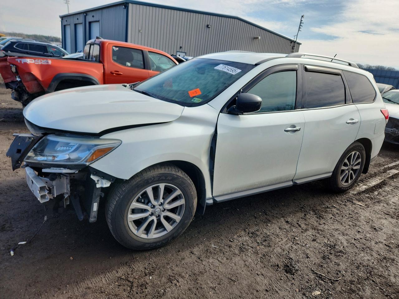 2016 NISSAN PATHFINDER