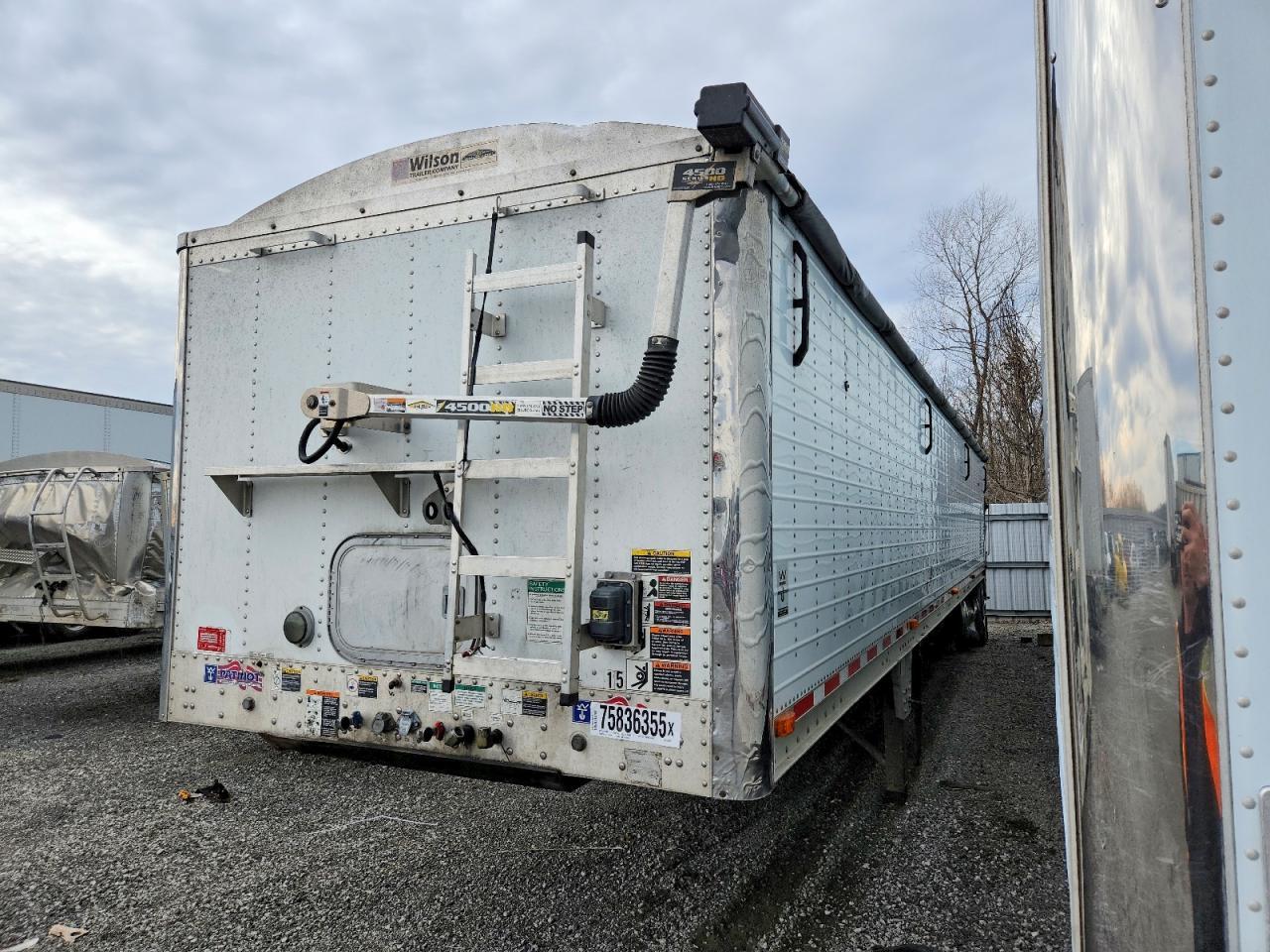 2008 Wilson Semi Trail