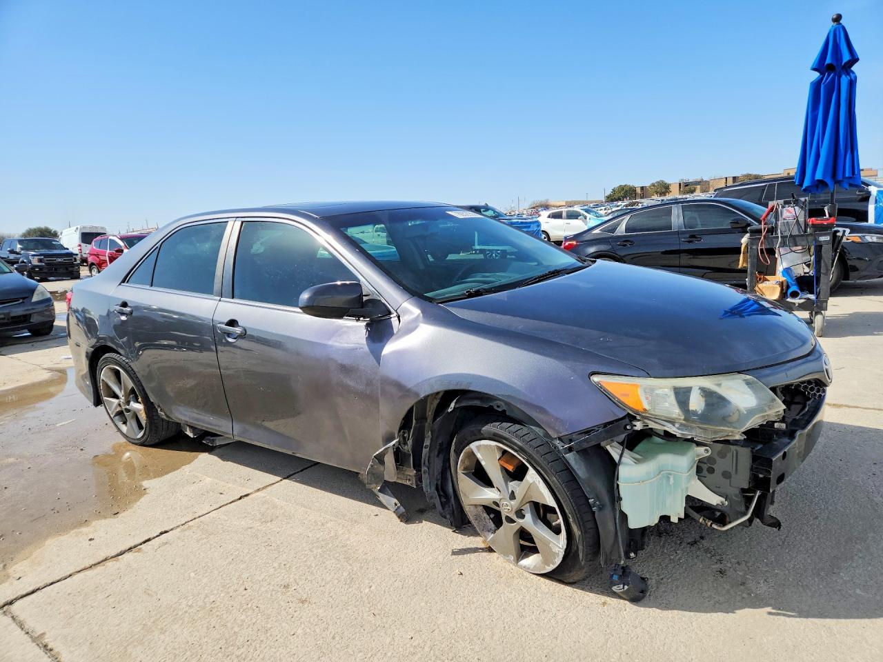 2012 TOYOTA CAMRY