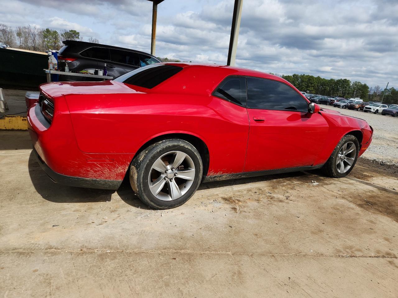 2016 DODGE Challenger