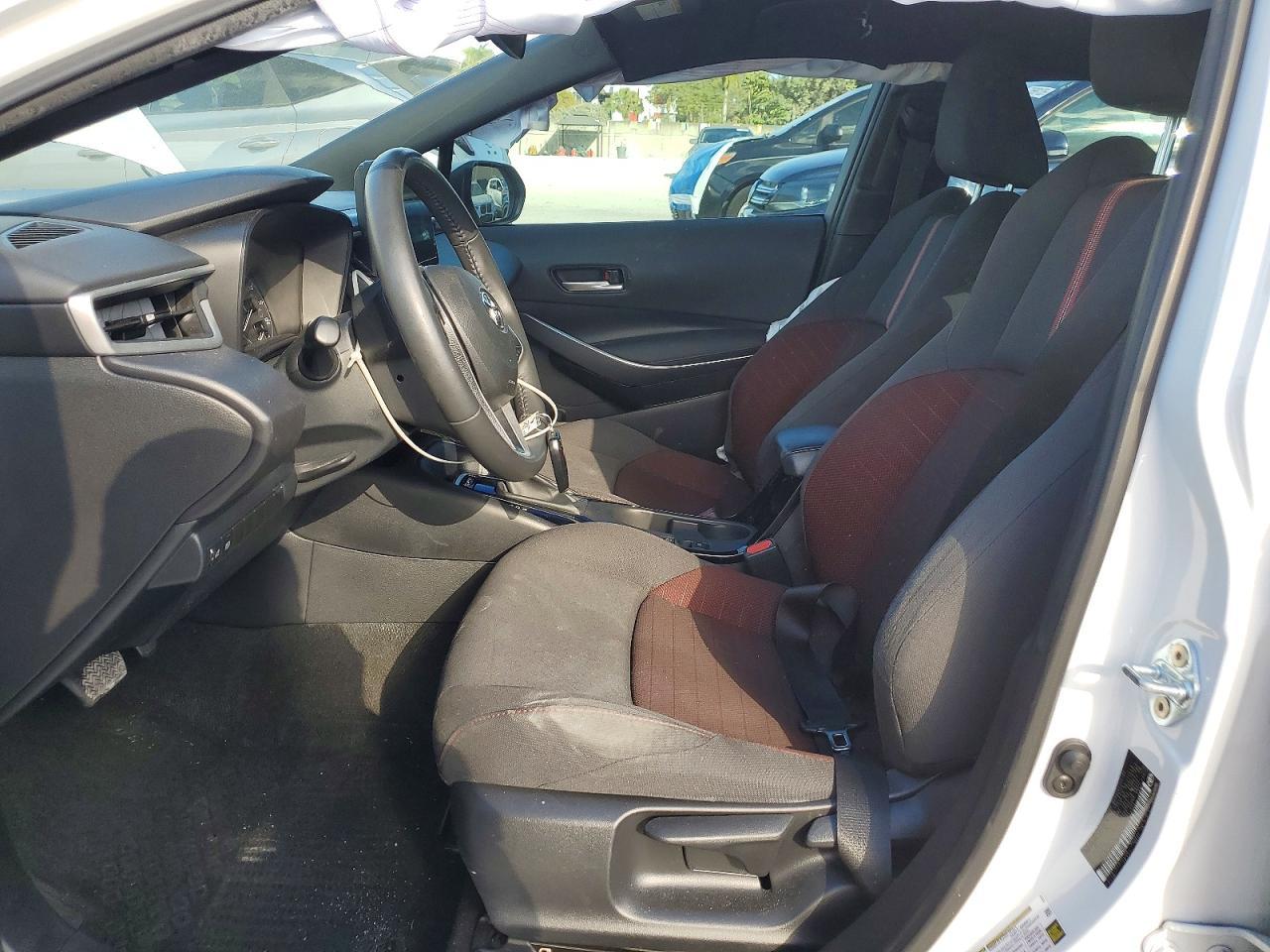 2024 TOYOTA COROLLA