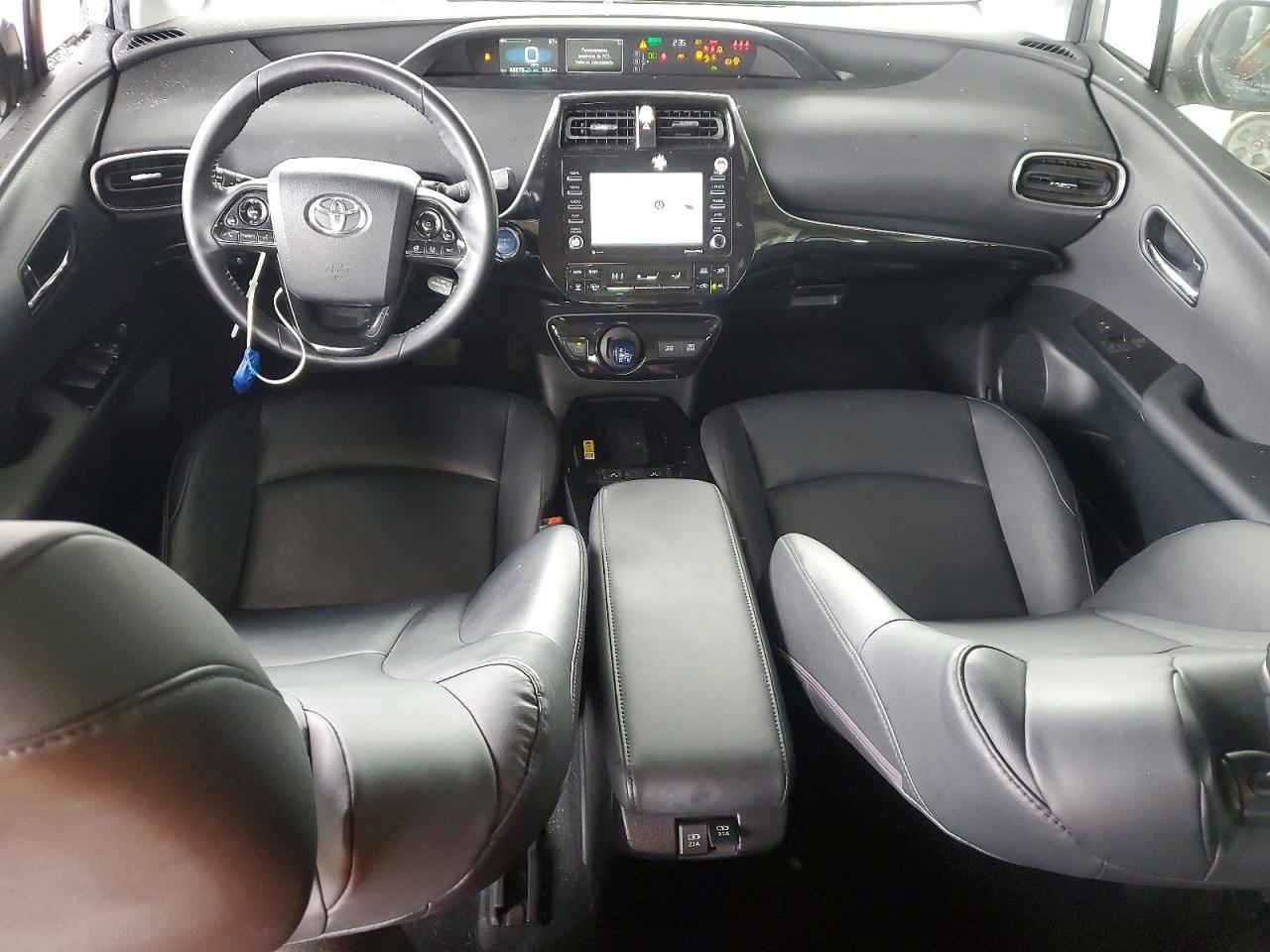 2022 TOYOTA PRIUS